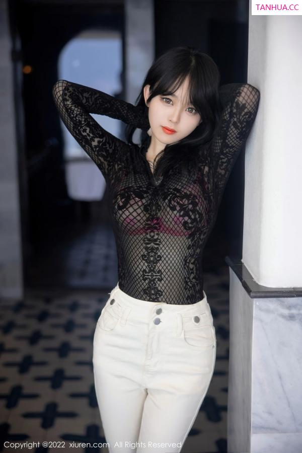 小奶瓶呜呜  [XiuRen]高清写真图 2022.08.04 No.5386 奶瓶第12张图片